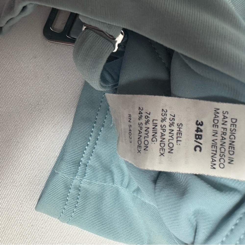 Athleta blue swimsuit top size 34 B/C - Picture 12 of 12